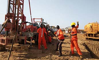 Drilling rig construction in Senegal